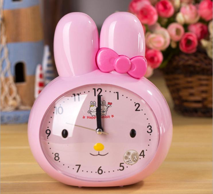 đồng hồ báo thức hình thỏ